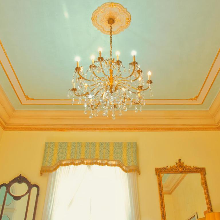 B&B Flora House - Camera Tripla con Bagno Privato Esterno - 12