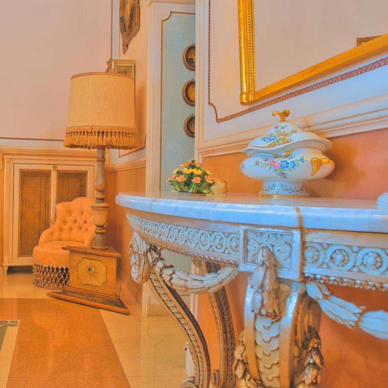 B&B Flora House - Camera Tripla Deluxe - 6