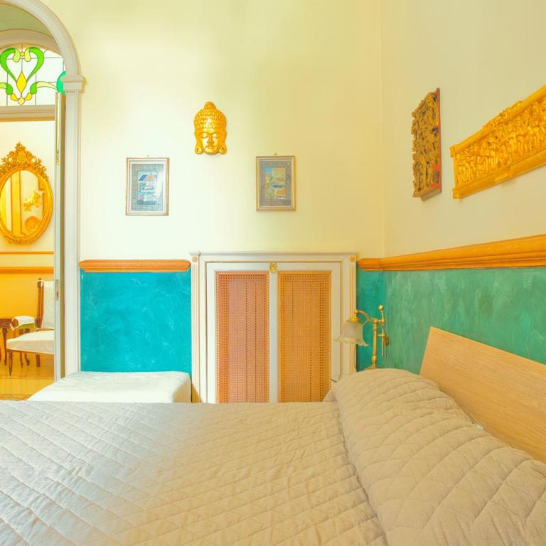 B&B Flora House - Camera Tripla con Bagno Privato Esterno - 5
