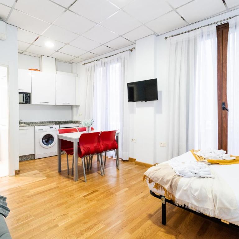 Centro Granada Catedral - One-Bedroom Apartment - 12