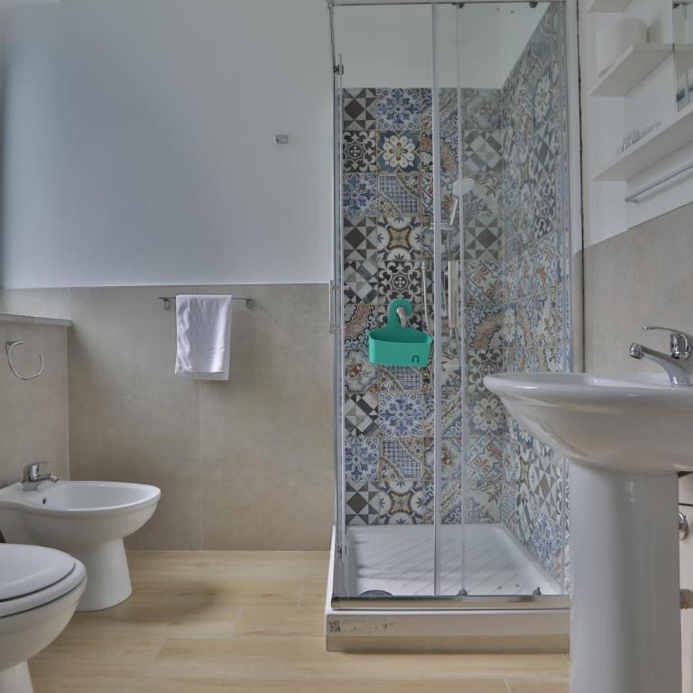 Casa Galati - Camera Quadrupla con Bagno Privato - 5