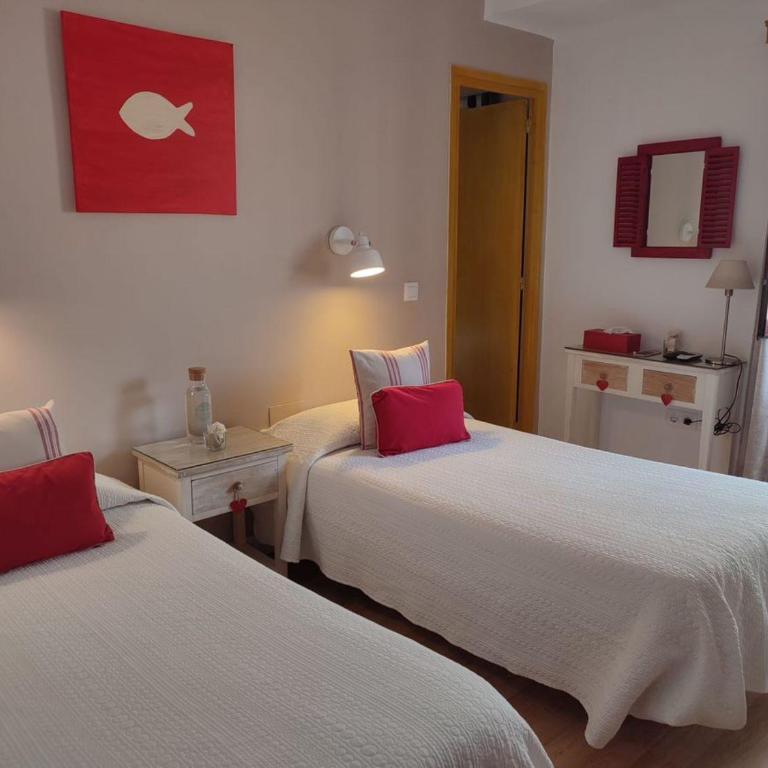 Hotel Cap d'Or - Children only from 14 years old - Habitación Familiar con vista lateral al mar - 7