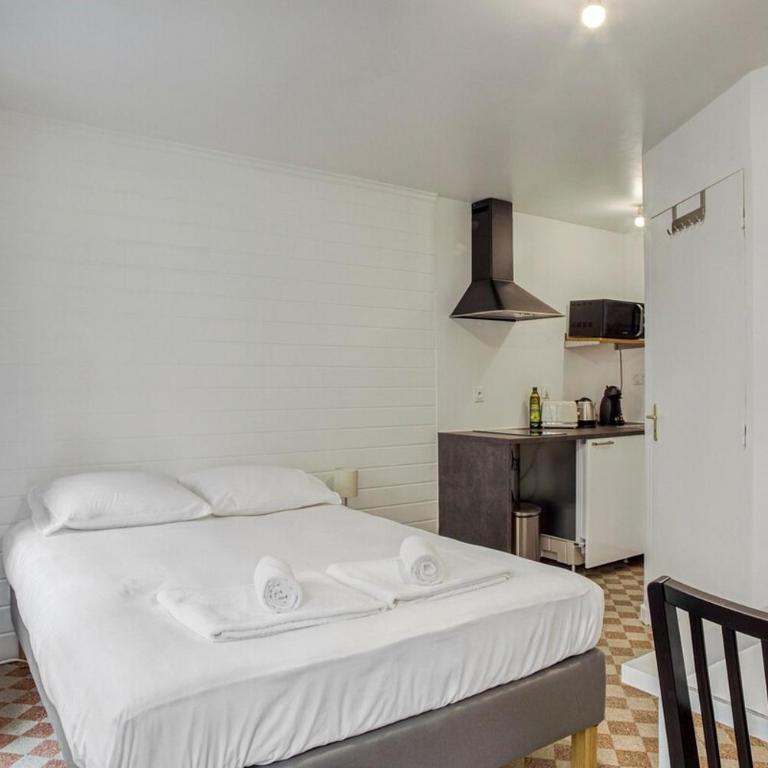 La Rotonde - Studio proche métro Mabilais - Apartment - 1