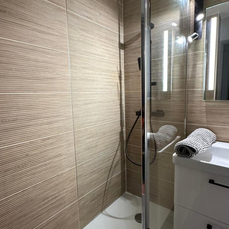 appartement en residence PIERRE ET VACANCE au golf - Appartement 1 Chambre - 30