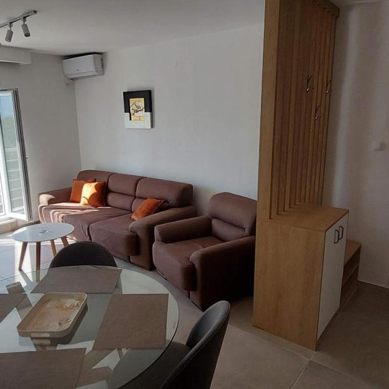 Biserni Apartman 1 - Two-Bedroom Apartment - 3