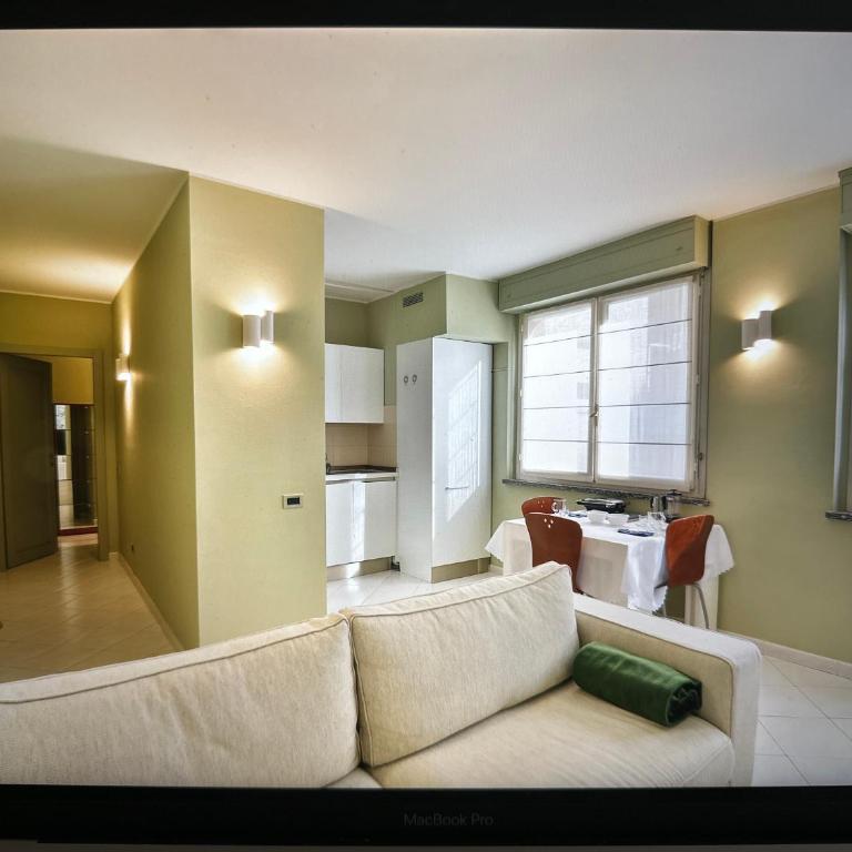 Comosole - Appartamento con 2 Camere da Letto - 30