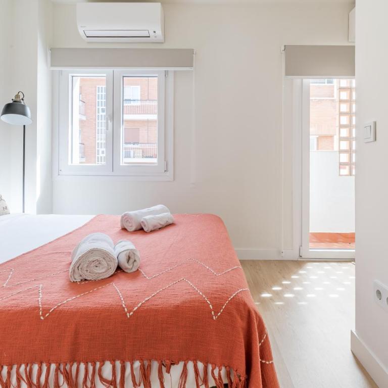 CATERINA Plaza Castilla - One-Bedroom Apartment - 7