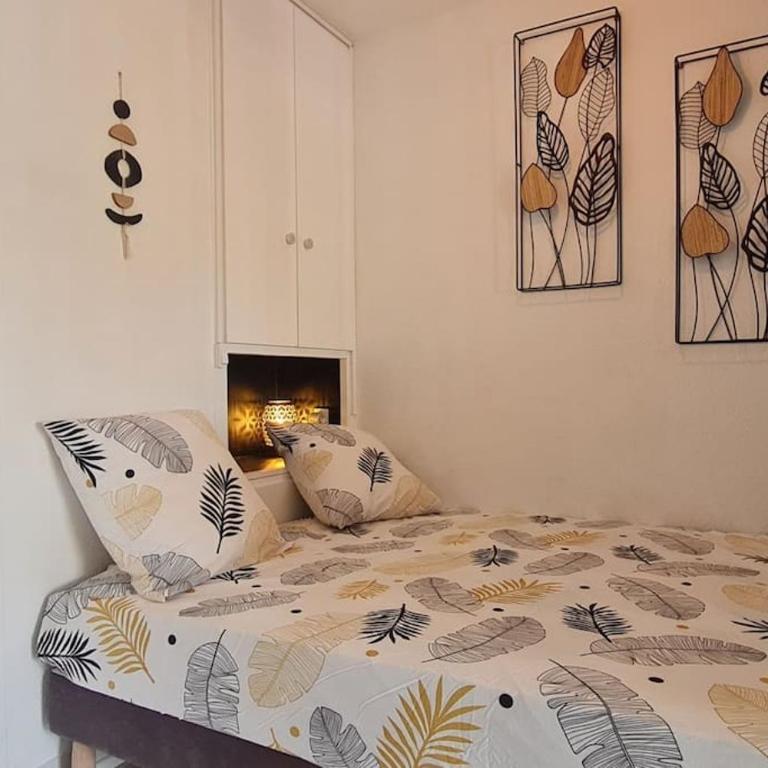 Une pépite au calme, vue mer, port, Piscine - Two-Bedroom Apartment - 11