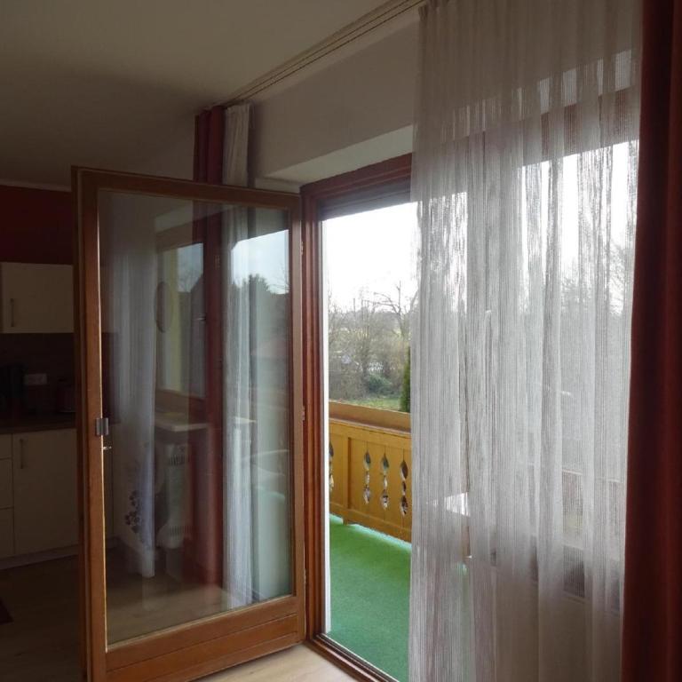 Gästehaus Regina - Apartment mit Balkon - 11