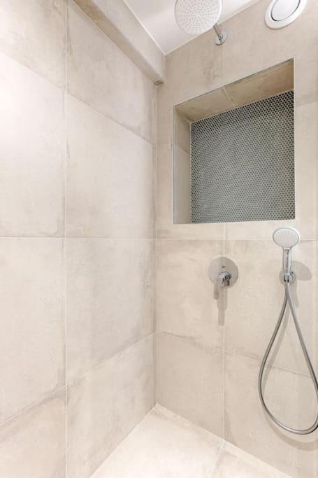 MyKeypers - Chic & Elegant Flat 2BR/6P- République - Appartement 2 Chambres - 37
