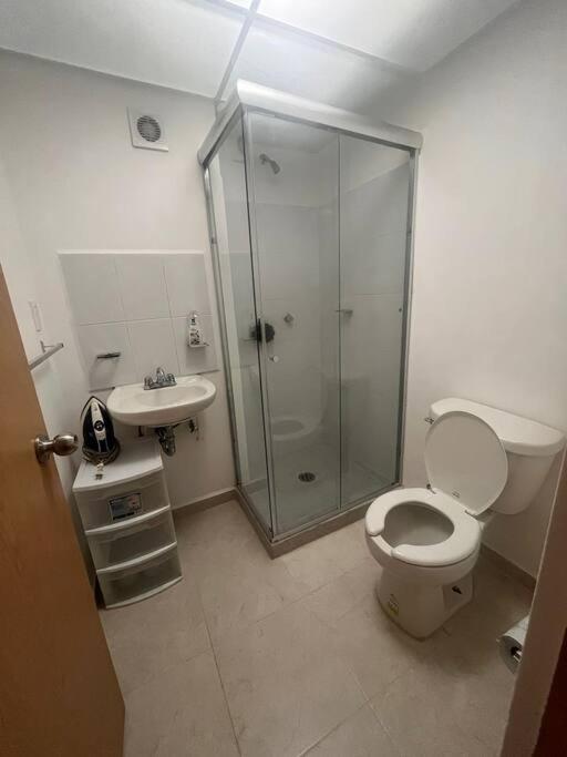 Dep completo a 5min del foro sol, y del aeropuerto - Two-Bedroom Apartment - 7