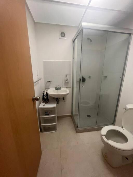Dep completo a 5min del foro sol, y del aeropuerto - Two-Bedroom Apartment - 10