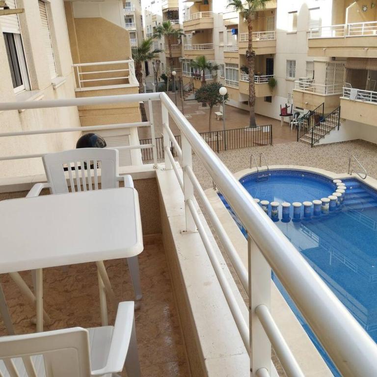 apartamento las perlas - Two-Bedroom Apartment - 8