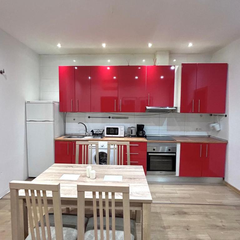 Centric 1ºD - Two-Bedroom Apartment - 6