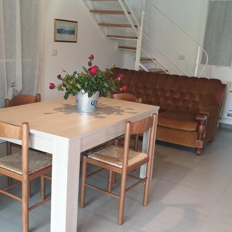 Bingo - Two-Bedroom Townhouse - 17