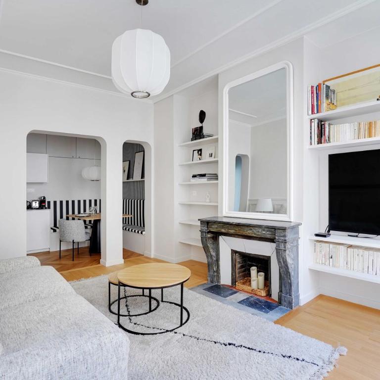 Appartement Moderne Champs-Elysées - Saint Honoré - Appartement - 1