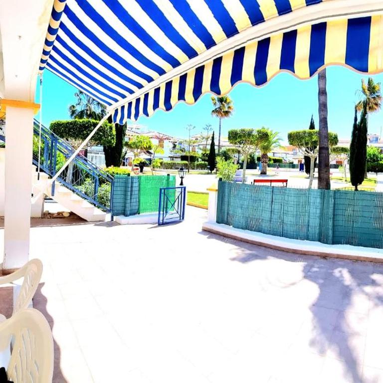 Bajo VERAMAR 1 frente a parque 2 dormitorios 500 metros de la playa - Apartamento de 2 dormitorios - 9