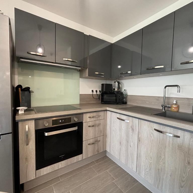 Charmant T2 avec piscine - Appartement 1 Chambre - 9