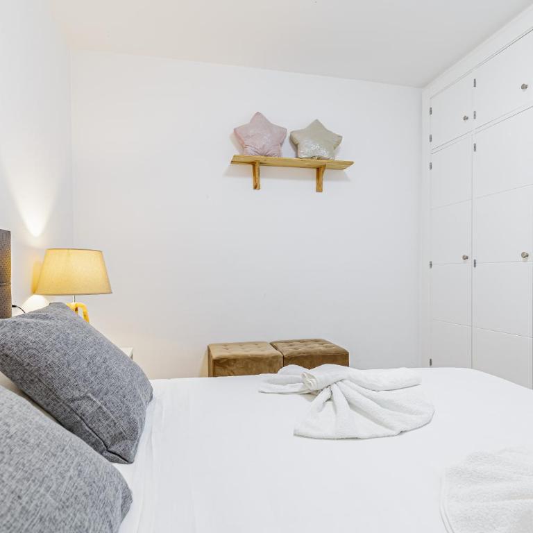 Piso Amplio cerca del Centro de Málaga Capital - Apartamento - 12