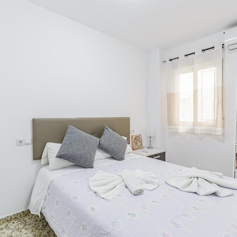 Piso Amplio cerca del Centro de Málaga Capital - Apartamento - 8