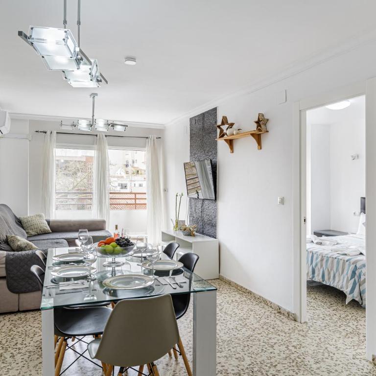 Piso Amplio cerca del Centro de Málaga Capital - Apartamento - 13