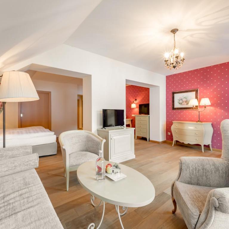 Royal Hotel Hinterhuber - Suite con Balcone - 4