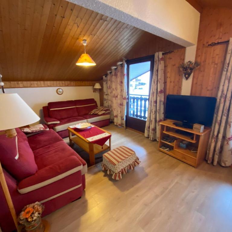 Appartement familial, proche centre, avec WIFI et parking - FR-1-693-41 - Apartment - 8