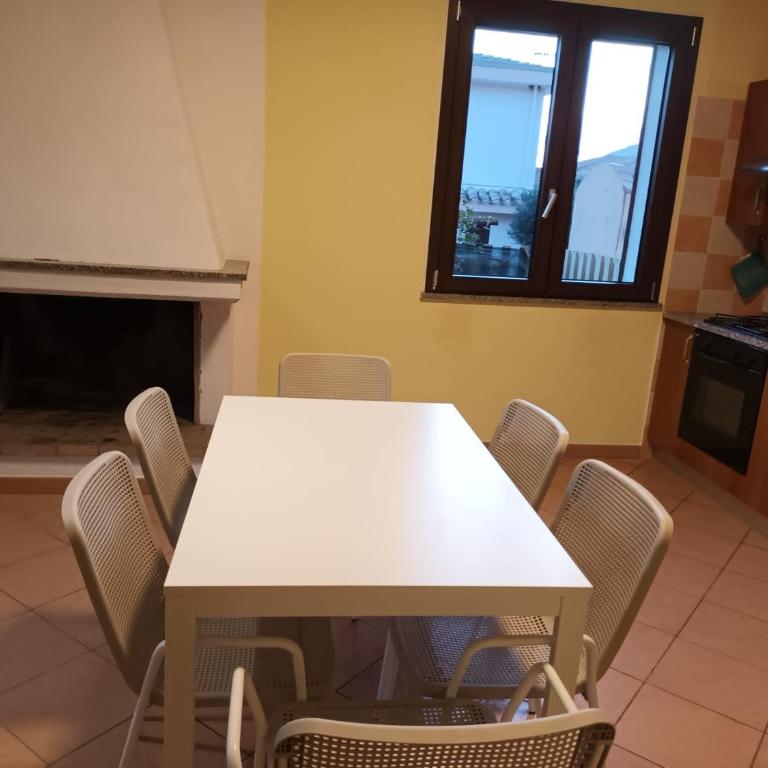 Casa Re Giorgio Holiday Home - Two-Bedroom House - 14