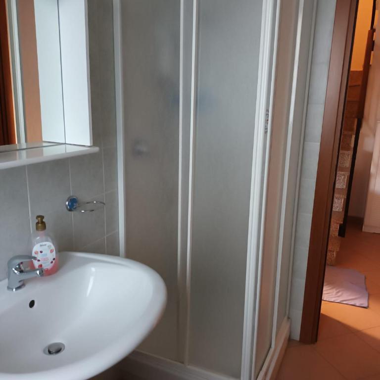 Casa Re Giorgio Holiday Home - Two-Bedroom House - 27