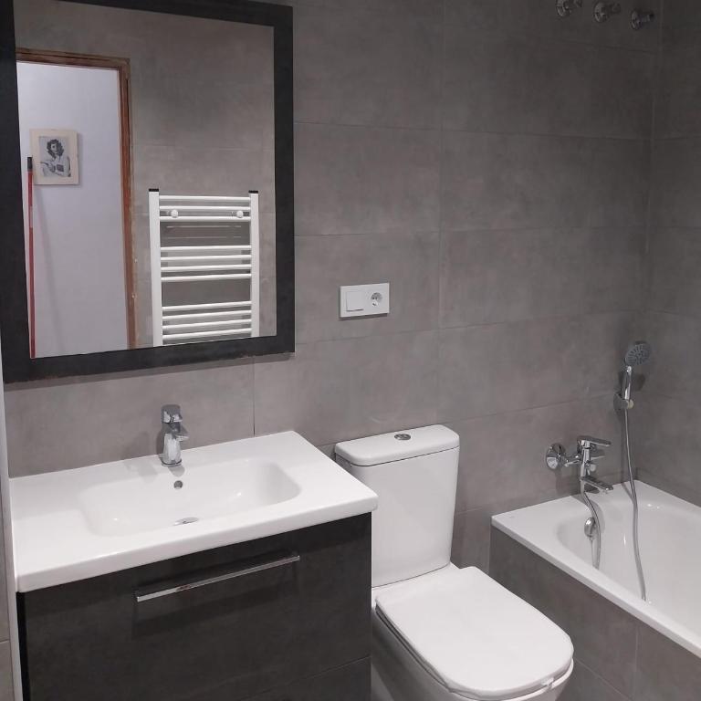 Complejo Vallsun - Apartamento con vistas a las montañas - 12