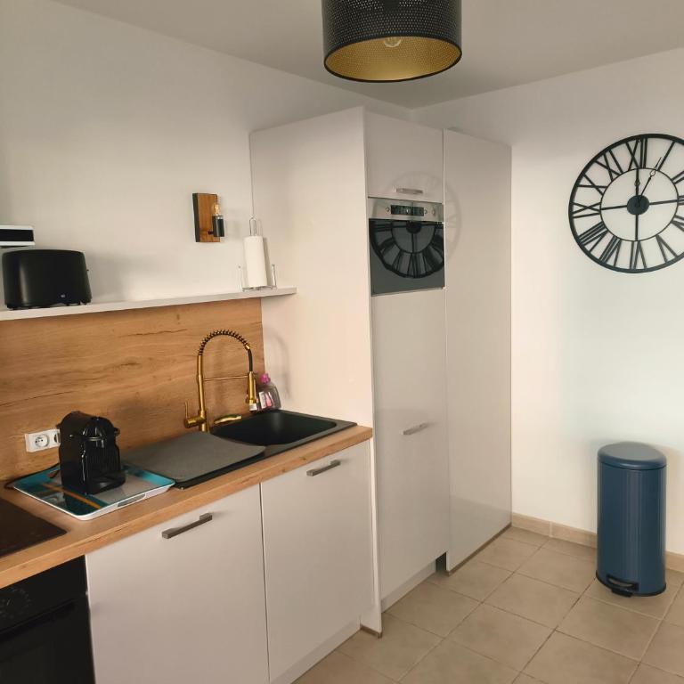 Neuf, calme, 10 minutes du centre de Paris - Apartamento de 2 dormitorios - 10