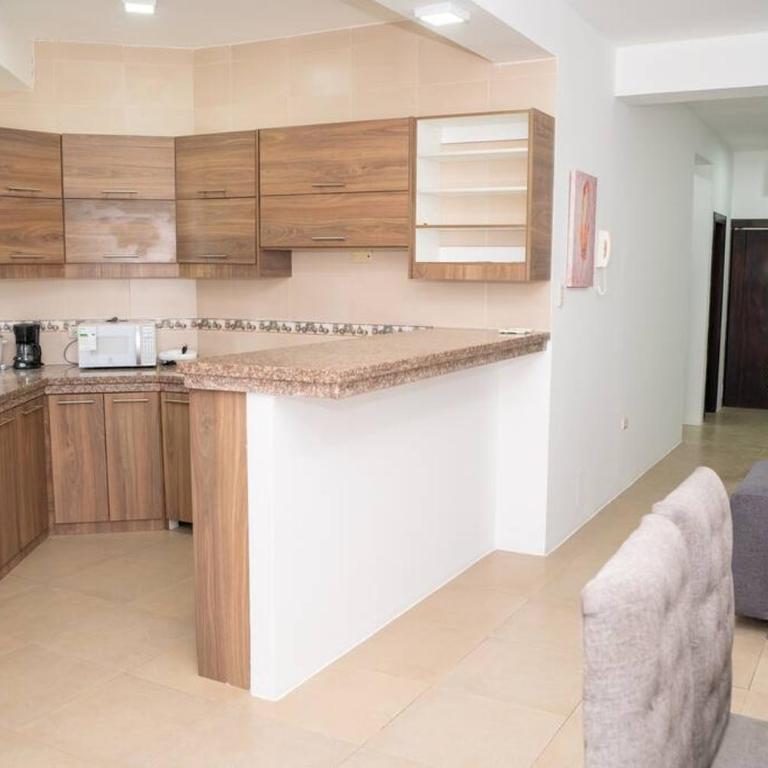 Amplio y cómodo departamento - Apartamento de 2 dormitorios - 18