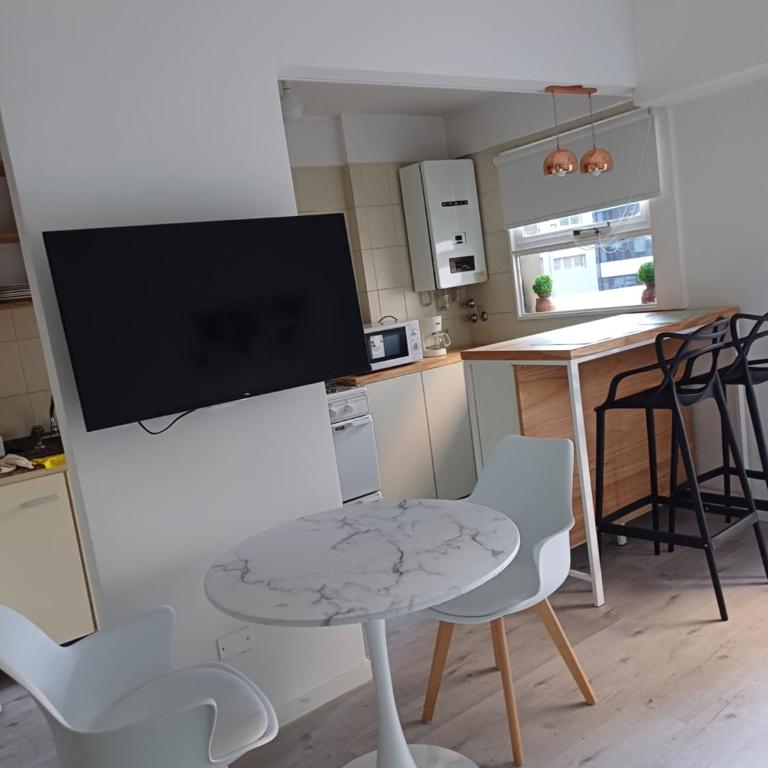 Acogedor monoambiente cerca de todo - Apartamento de 1 dormitorio - 3