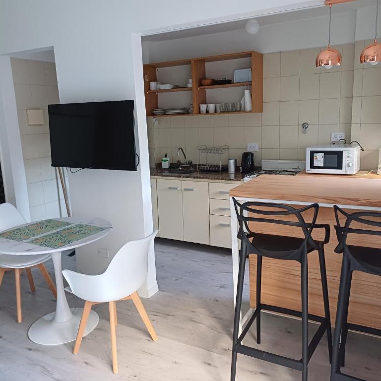 Acogedor monoambiente cerca de todo - Apartamento de 1 dormitorio - 4