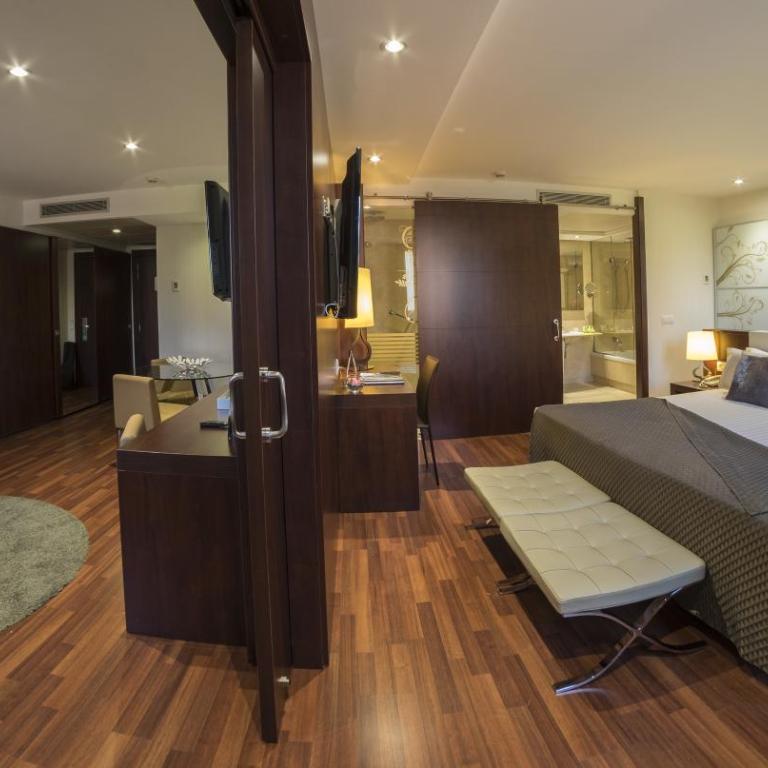 Hotel Gran Ultonia - Suite Executive - 9