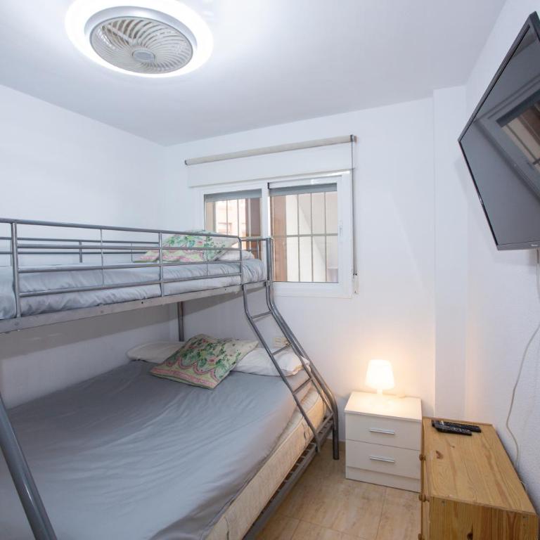 ESPECTACULAR PISO EN LA HERRADURA, con parking gratis en julio y agosto - Three-Bedroom Apartment - 27