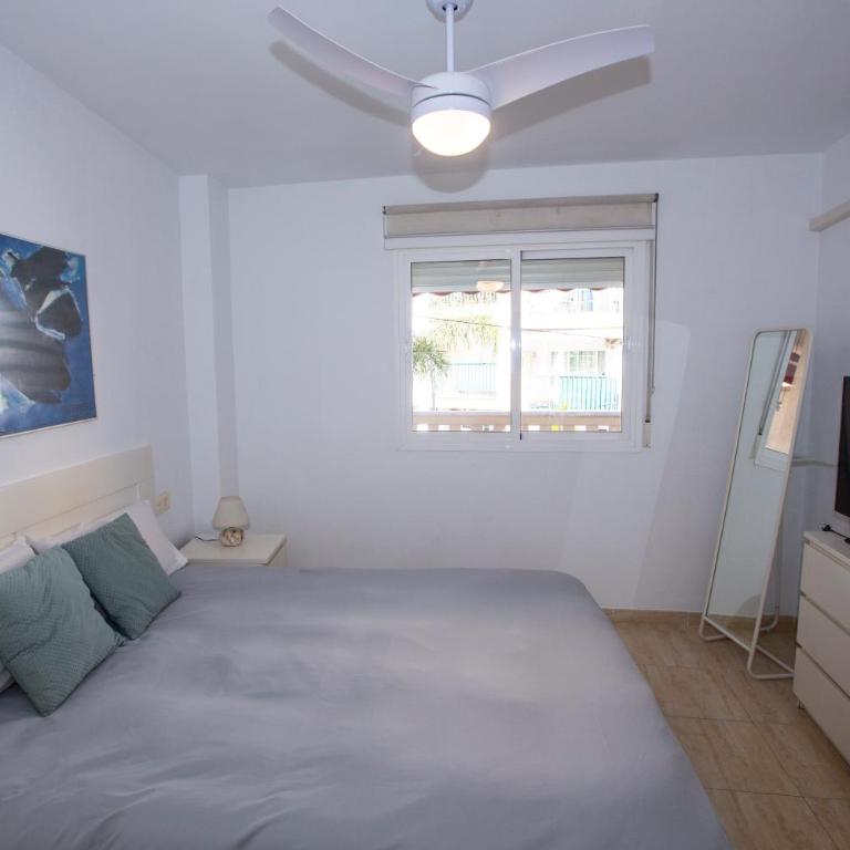 ESPECTACULAR PISO EN LA HERRADURA, con parking gratis en julio y agosto - Three-Bedroom Apartment - 15