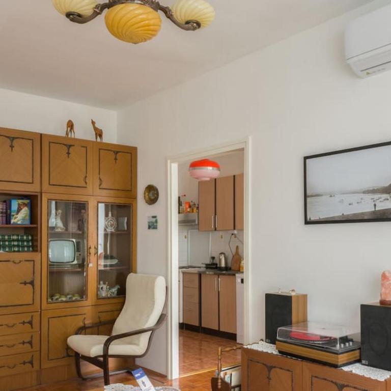 Made in Yugoslavia - Apartman sa 2 Spavaće Sobe - 15