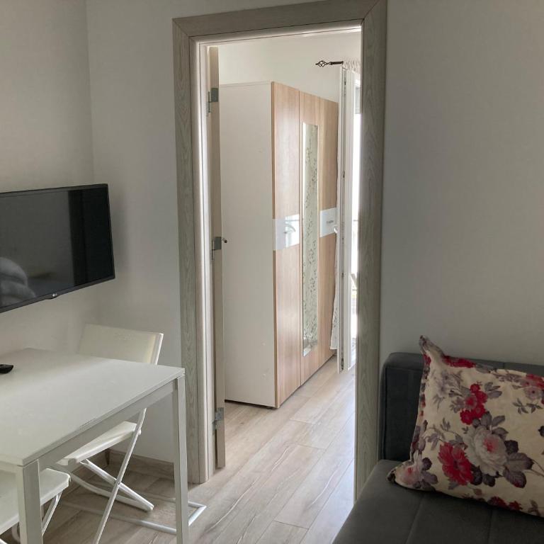 Budva, Jaz, apartmani DIF - Apartman Tipa "Suite" sa 1 Spavaćom Sobom - 4