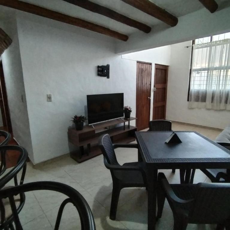 HOSPEDAJE - SANDANED - Casa de 3 dormitorios - 23