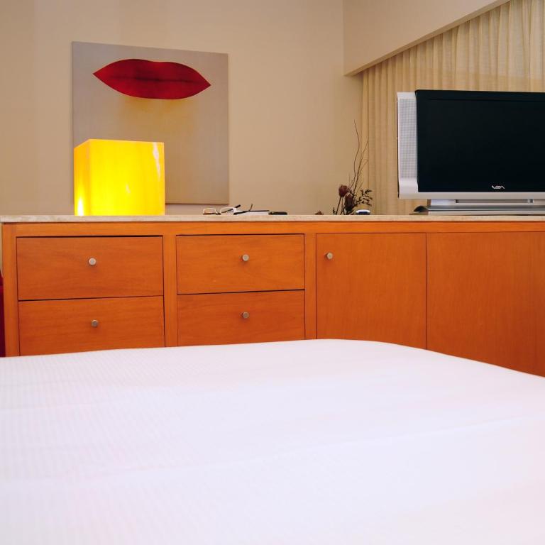 Ambiance Suites - Standard Suite - 1