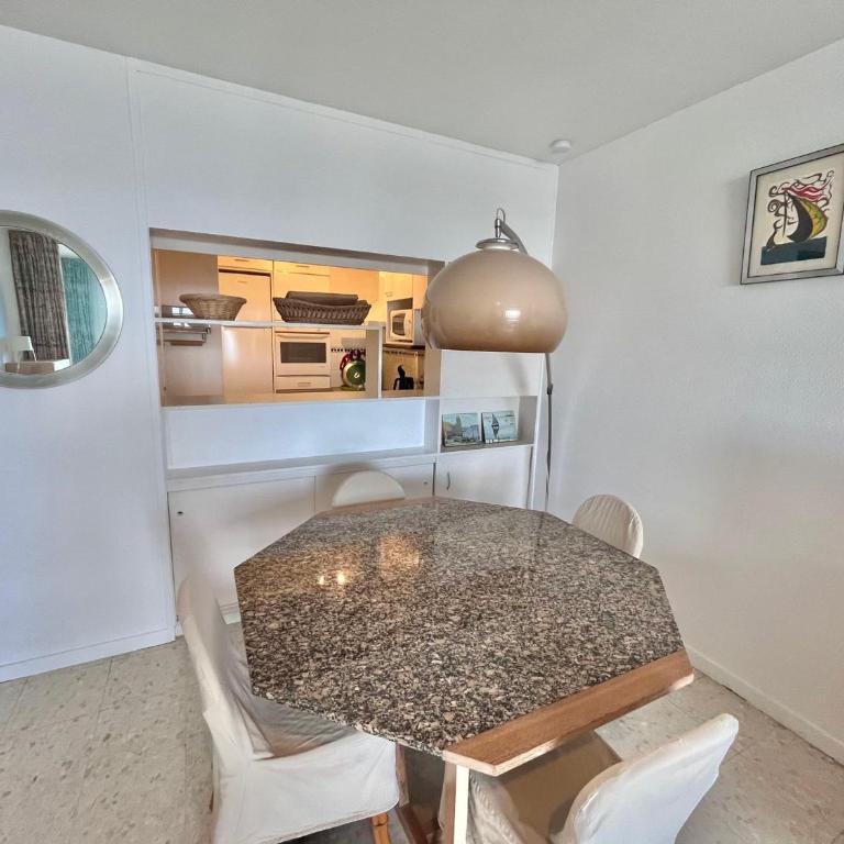 Appartement Vue Mer, 1 Chambre, Animaux Acceptés - FR-1-716-64 - Appartement - 3