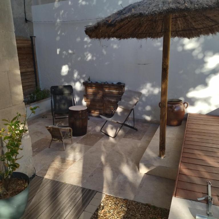 Studio indépendant dans charmante bastide - Chambre Double avec Salle de Bains Privative - 4