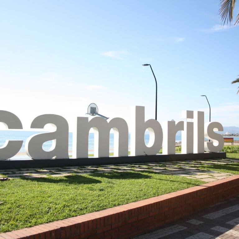 Sunny Cambrils flat with balcony and sea views - Superior Apartment - 34