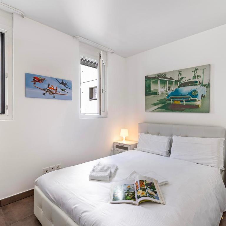 Art Apartment Locarno - Balcony and Parking - Happy Rentals - Apartment with Balcony - 7
