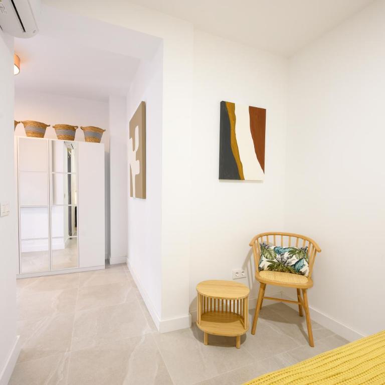 Luxury oceanfront 3 bedrooms & 2 bath by 10ToSea - Three-Bedroom Apartment - 12