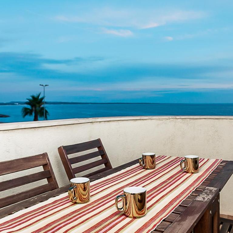 Appartamenti Zenith con splendida vista Mare! - Apartment with Sea View - 1