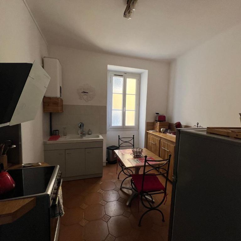 Le Laetitia - appartement de charme dans la vieille ville avec vue mer - Appartement 2 Chambres - Vue sur Mer - 22