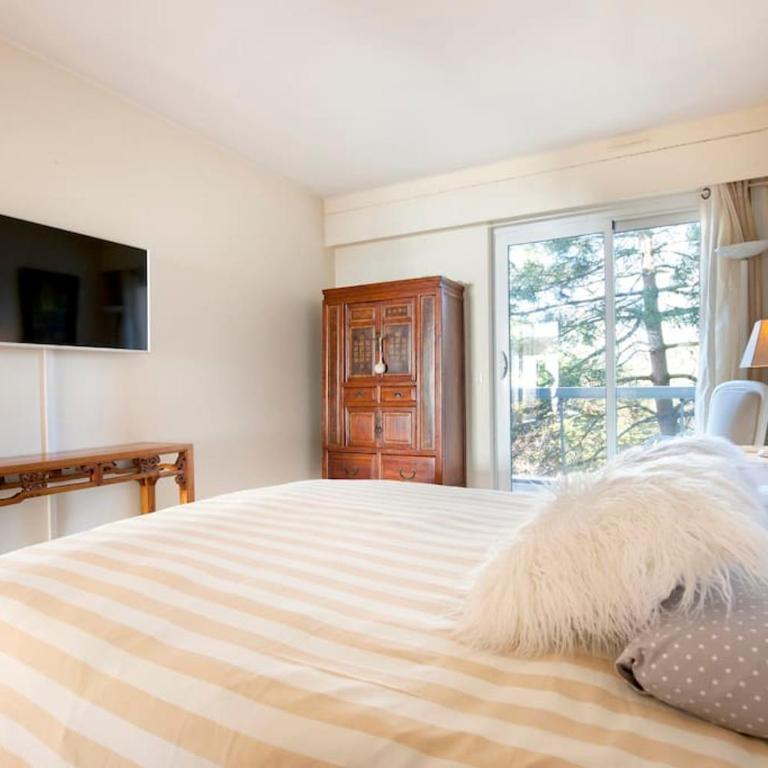 Face mer : Les Vagues Bauloises - Two-Bedroom Apartment - 4