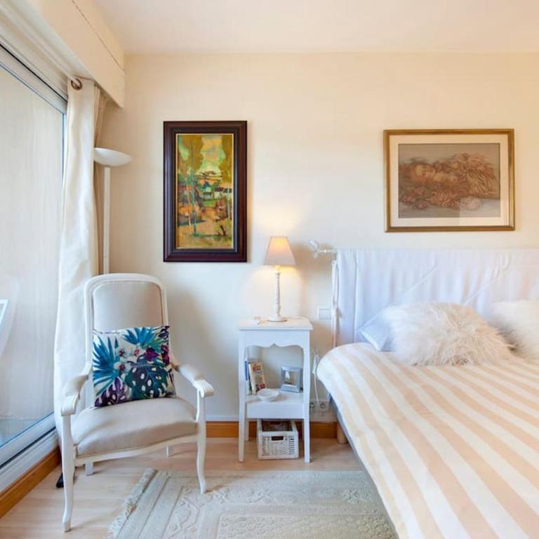 Face mer : Les Vagues Bauloises - Two-Bedroom Apartment - 5